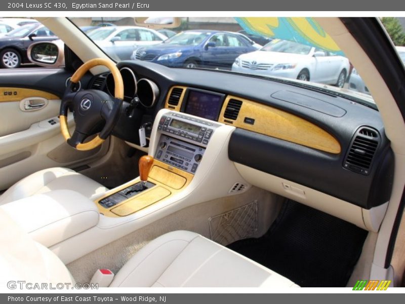 Egyptian Sand Pearl / Ecru 2004 Lexus SC 430