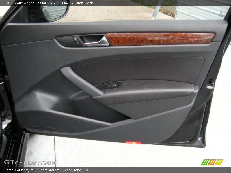 Door Panel of 2012 Passat V6 SEL