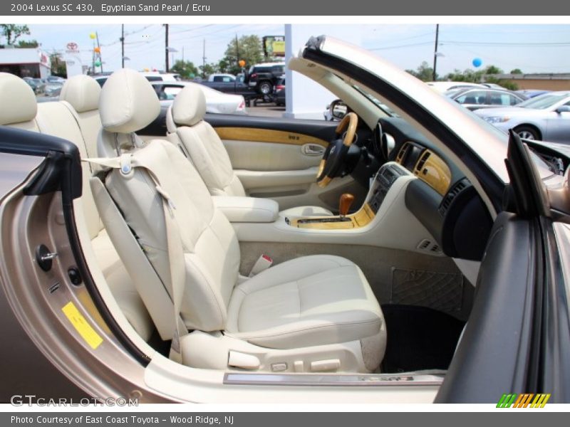 Egyptian Sand Pearl / Ecru 2004 Lexus SC 430