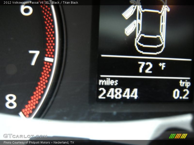 Black / Titan Black 2012 Volkswagen Passat V6 SEL