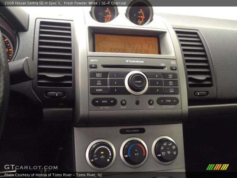 Fresh Powder White / SE-R Charcoal 2008 Nissan Sentra SE-R Spec V