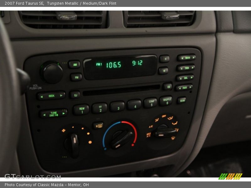 Controls of 2007 Taurus SE