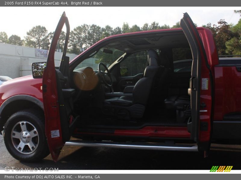 Bright Red / Black 2005 Ford F150 FX4 SuperCab 4x4