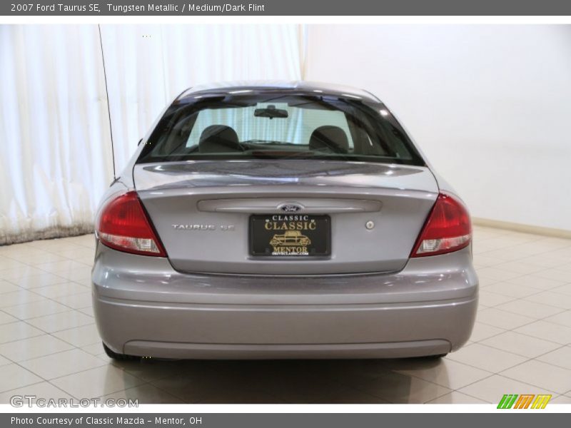 Tungsten Metallic / Medium/Dark Flint 2007 Ford Taurus SE