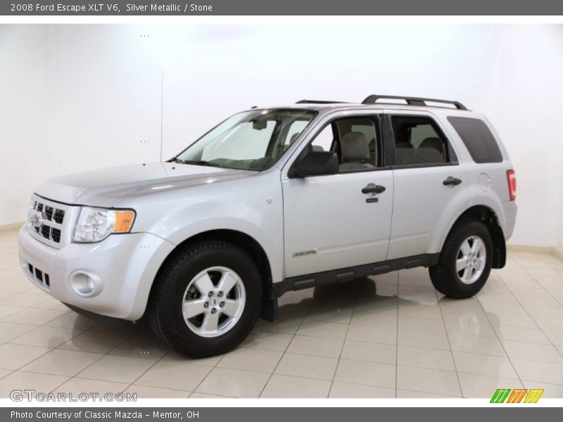 Front 3/4 View of 2008 Escape XLT V6