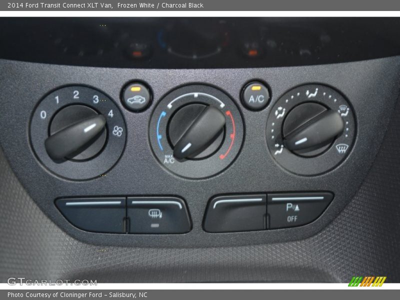 Controls of 2014 Transit Connect XLT Van