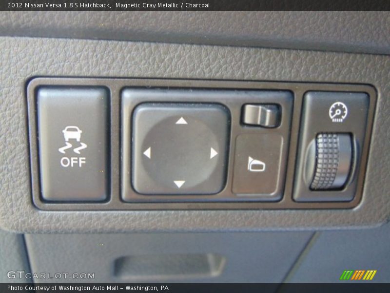 Magnetic Gray Metallic / Charcoal 2012 Nissan Versa 1.8 S Hatchback