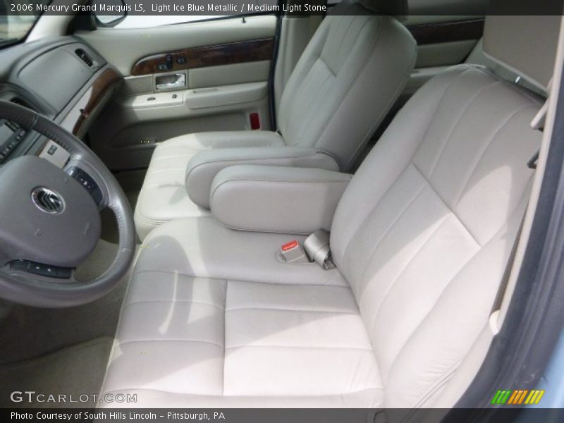 Front Seat of 2006 Grand Marquis LS