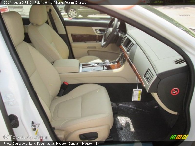 Polaris White / Barley/Warm Charcoal 2014 Jaguar XF 3.0