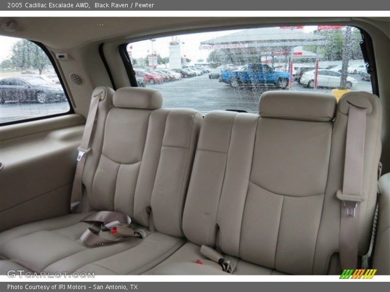 Black Raven / Pewter 2005 Cadillac Escalade AWD