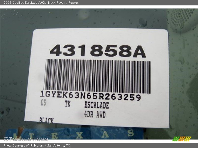 Black Raven / Pewter 2005 Cadillac Escalade AWD