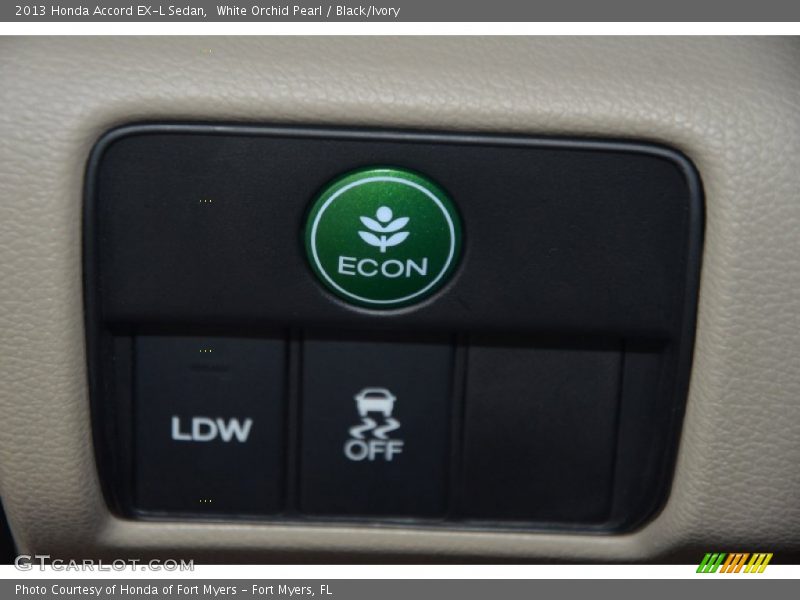 White Orchid Pearl / Black/Ivory 2013 Honda Accord EX-L Sedan