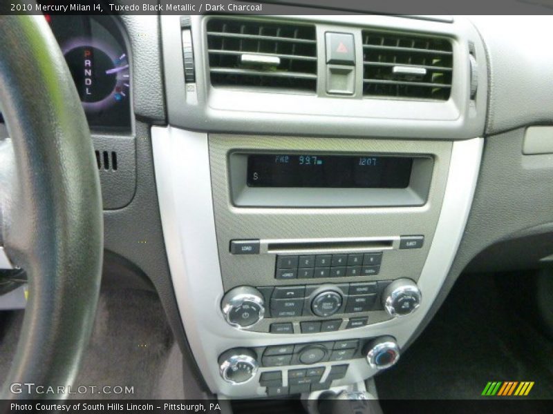 Tuxedo Black Metallic / Dark Charcoal 2010 Mercury Milan I4