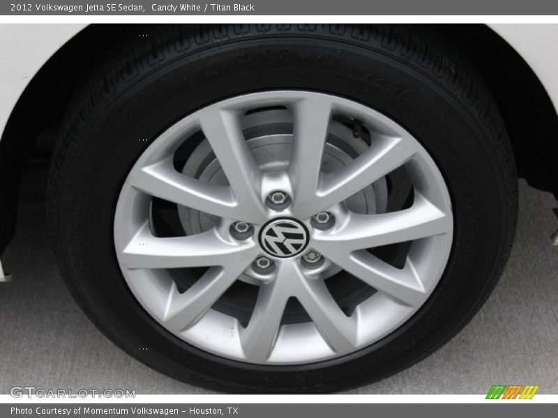 Candy White / Titan Black 2012 Volkswagen Jetta SE Sedan