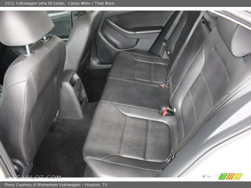 Candy White / Titan Black 2012 Volkswagen Jetta SE Sedan