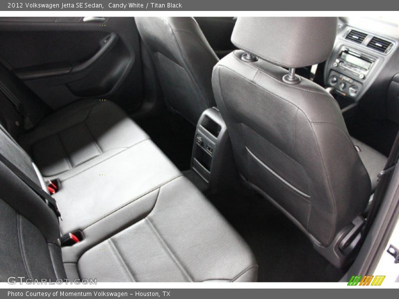 Candy White / Titan Black 2012 Volkswagen Jetta SE Sedan