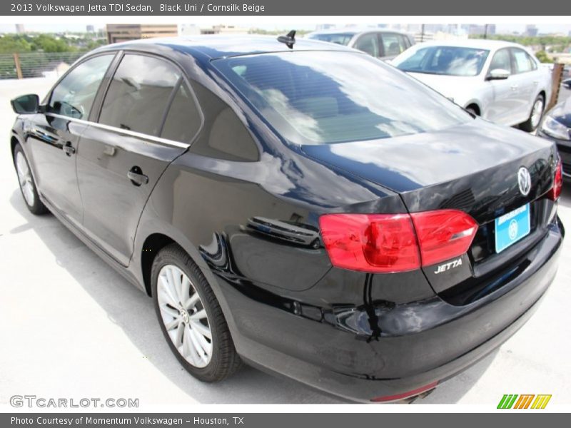 Black Uni / Cornsilk Beige 2013 Volkswagen Jetta TDI Sedan