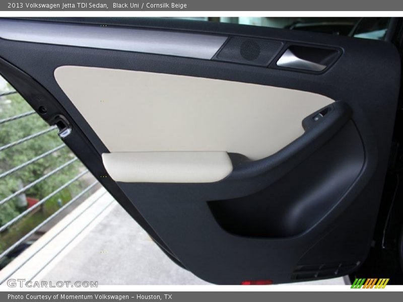 Black Uni / Cornsilk Beige 2013 Volkswagen Jetta TDI Sedan