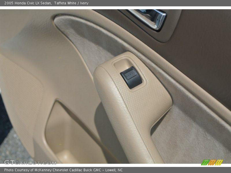 Taffeta White / Ivory 2005 Honda Civic LX Sedan