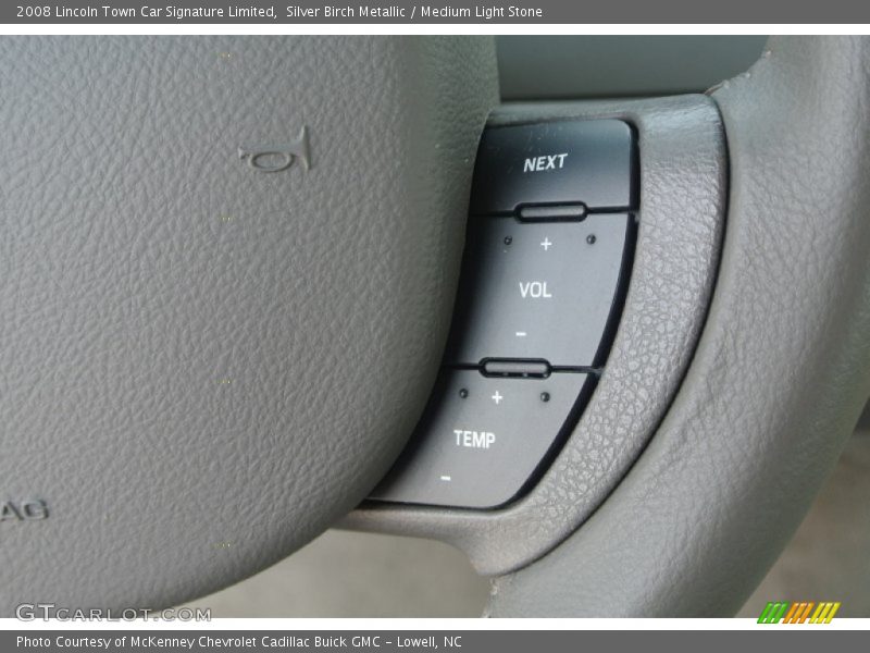 Silver Birch Metallic / Medium Light Stone 2008 Lincoln Town Car Signature Limited