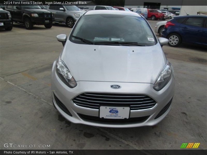 Ingot Silver / Charcoal Black 2014 Ford Fiesta S Sedan