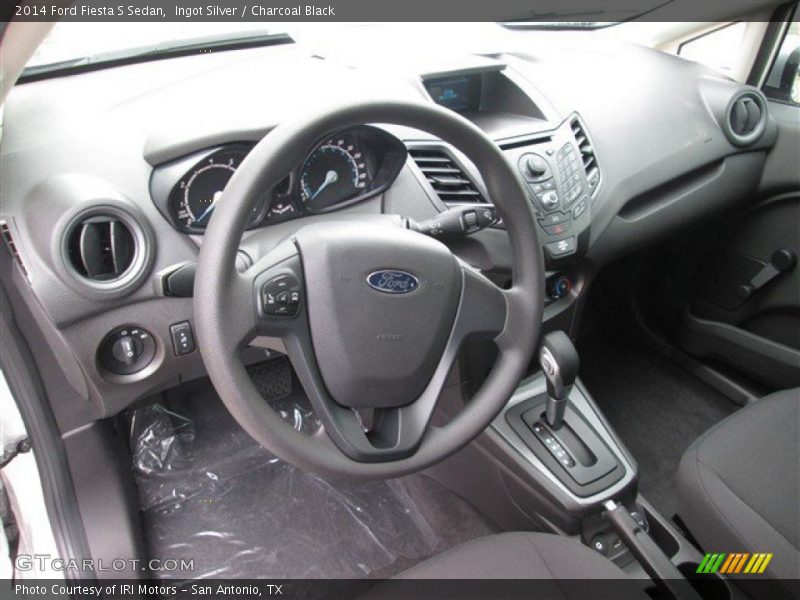 Ingot Silver / Charcoal Black 2014 Ford Fiesta S Sedan
