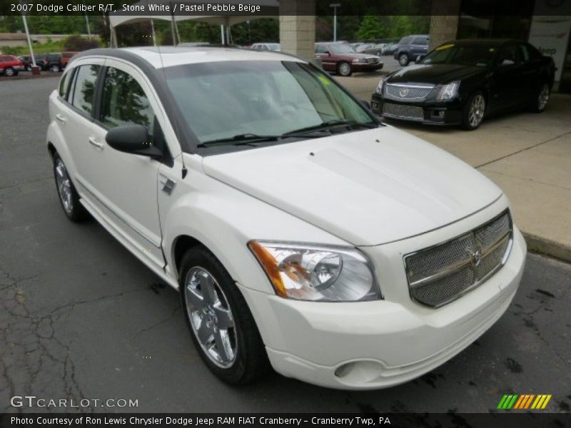 Front 3/4 View of 2007 Caliber R/T