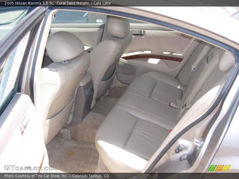 Coral Sand Metallic / Cafe Latte 2005 Nissan Maxima 3.5 SL