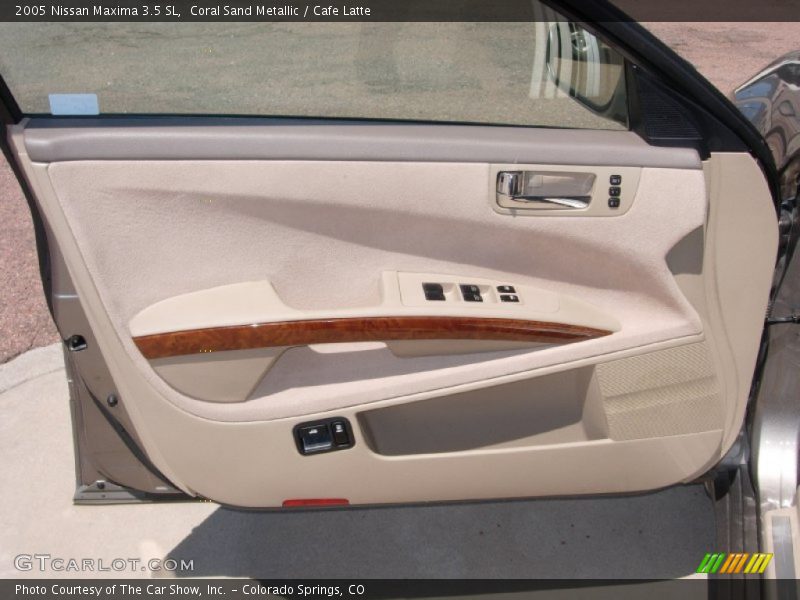 Coral Sand Metallic / Cafe Latte 2005 Nissan Maxima 3.5 SL