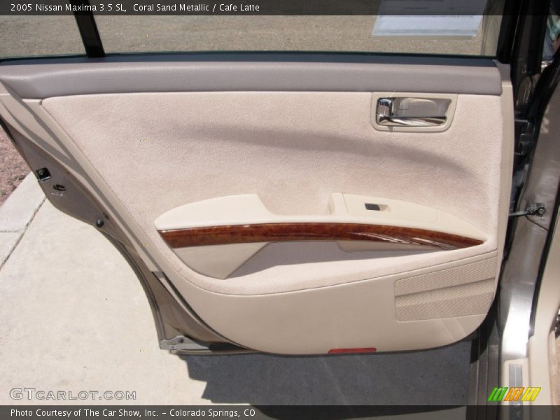 Coral Sand Metallic / Cafe Latte 2005 Nissan Maxima 3.5 SL