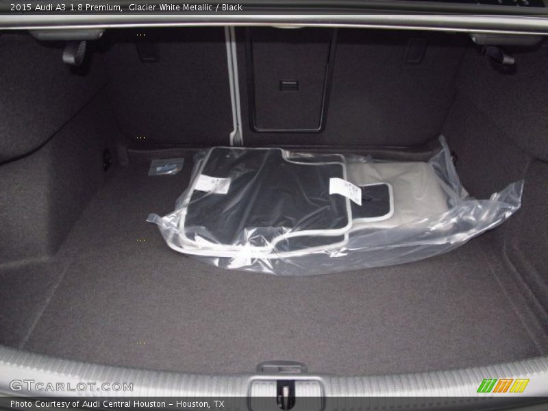 Glacier White Metallic / Black 2015 Audi A3 1.8 Premium