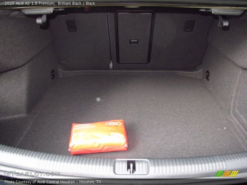 Brilliant Black / Black 2015 Audi A3 1.8 Premium