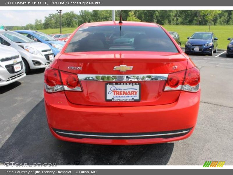 Red Hot / Cocoa/Light Neutral 2014 Chevrolet Cruze LT