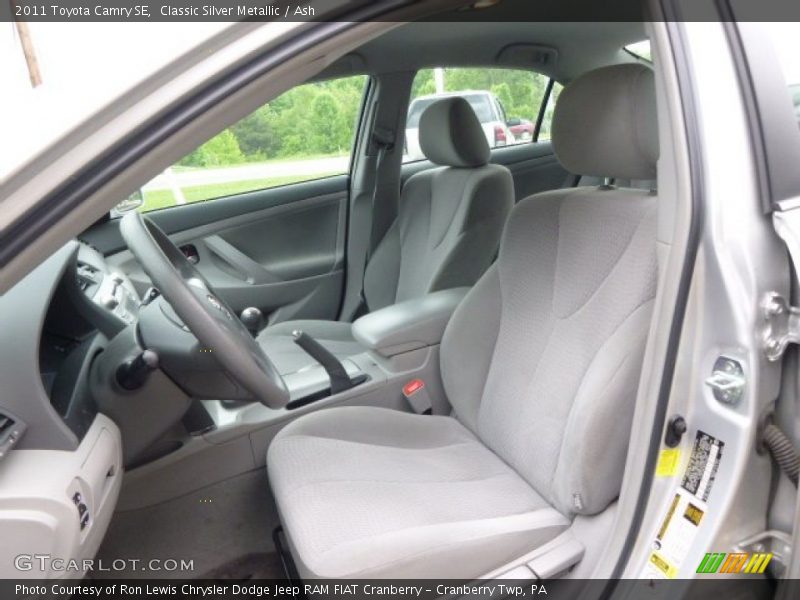 Classic Silver Metallic / Ash 2011 Toyota Camry SE