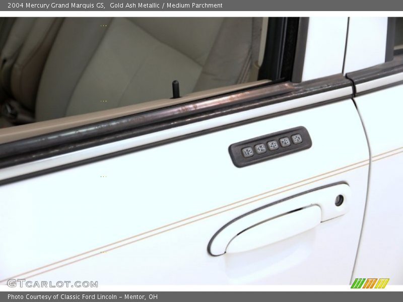 Gold Ash Metallic / Medium Parchment 2004 Mercury Grand Marquis GS