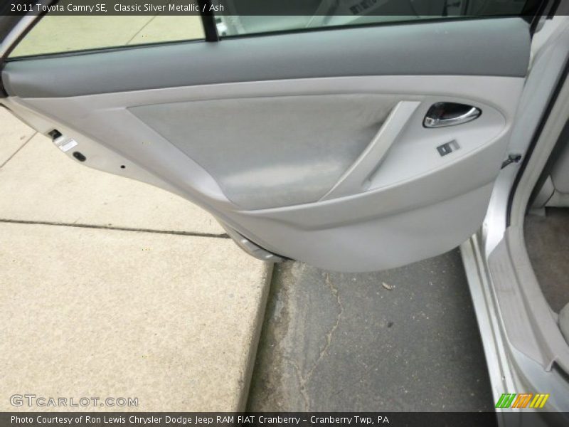 Classic Silver Metallic / Ash 2011 Toyota Camry SE