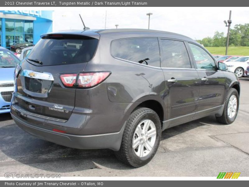 Tungsten Metallic / Dark Titanium/Light Titanium 2013 Chevrolet Traverse LT