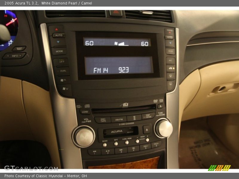 White Diamond Pearl / Camel 2005 Acura TL 3.2