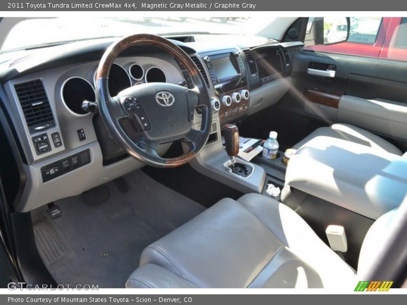 Magnetic Gray Metallic / Graphite Gray 2011 Toyota Tundra Limited CrewMax 4x4