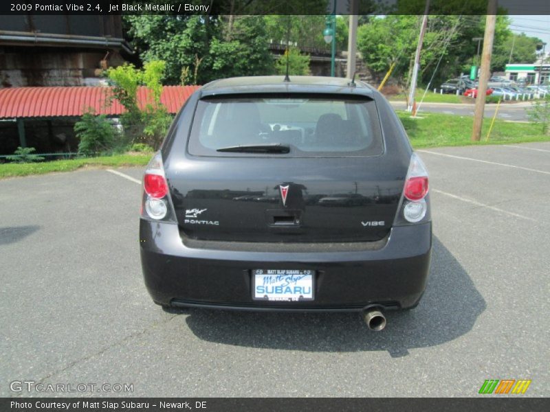 Jet Black Metallic / Ebony 2009 Pontiac Vibe 2.4