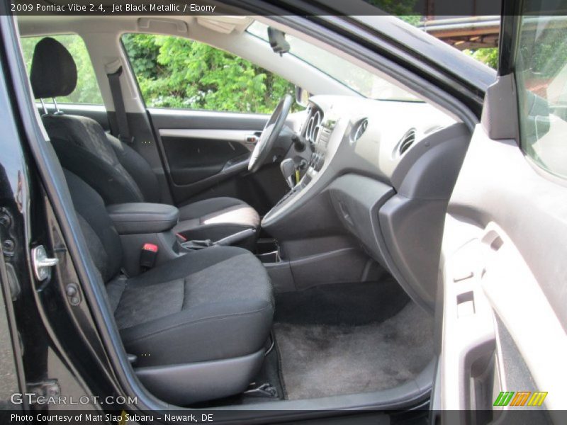 Jet Black Metallic / Ebony 2009 Pontiac Vibe 2.4