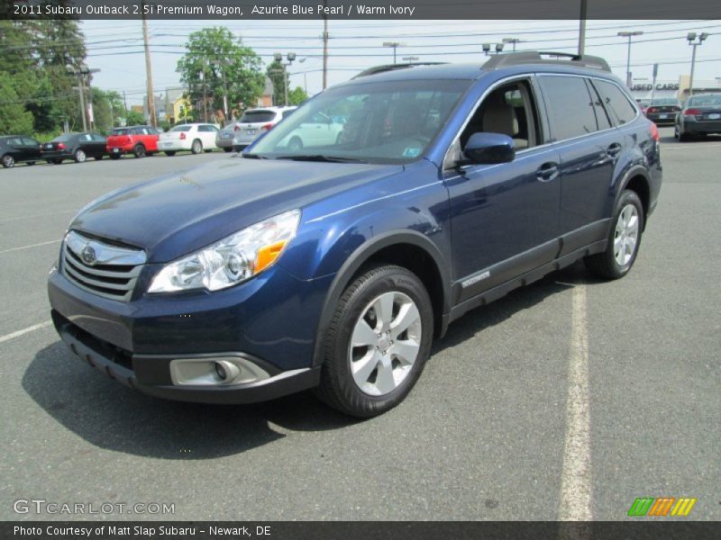 Front 3/4 View of 2011 Outback 2.5i Premium Wagon