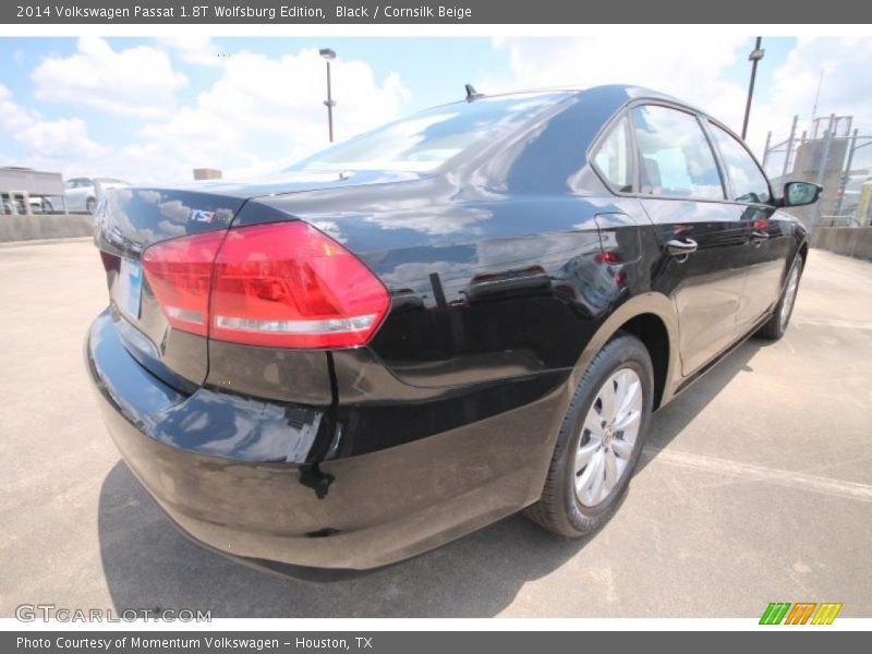 Black / Cornsilk Beige 2014 Volkswagen Passat 1.8T Wolfsburg Edition