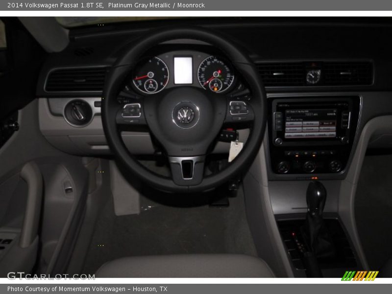Platinum Gray Metallic / Moonrock 2014 Volkswagen Passat 1.8T SE