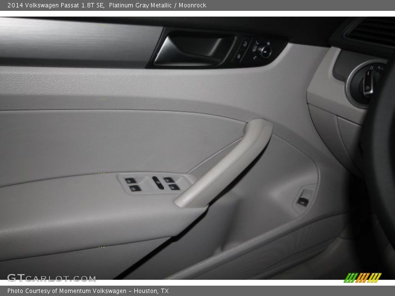 Platinum Gray Metallic / Moonrock 2014 Volkswagen Passat 1.8T SE