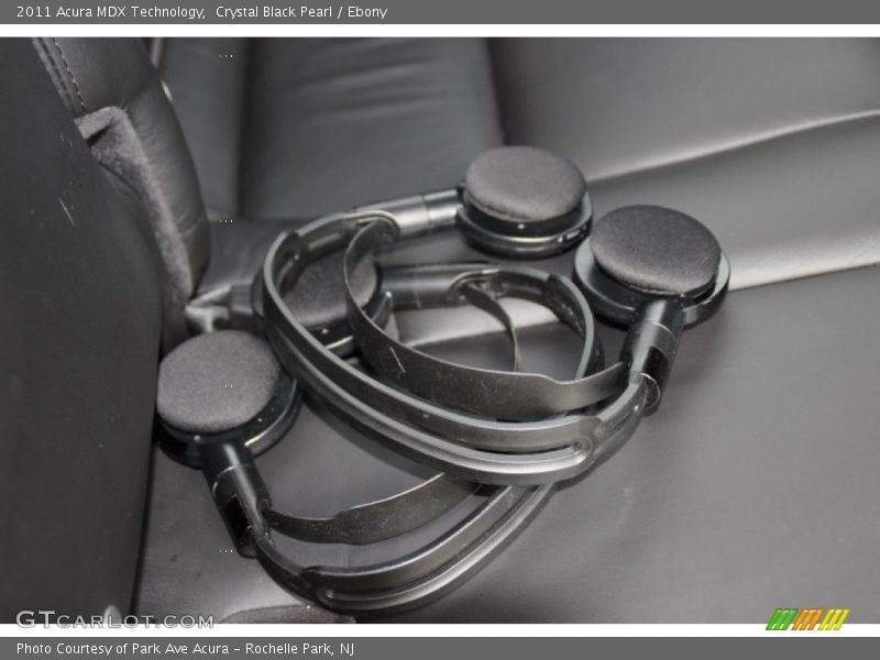 Crystal Black Pearl / Ebony 2011 Acura MDX Technology