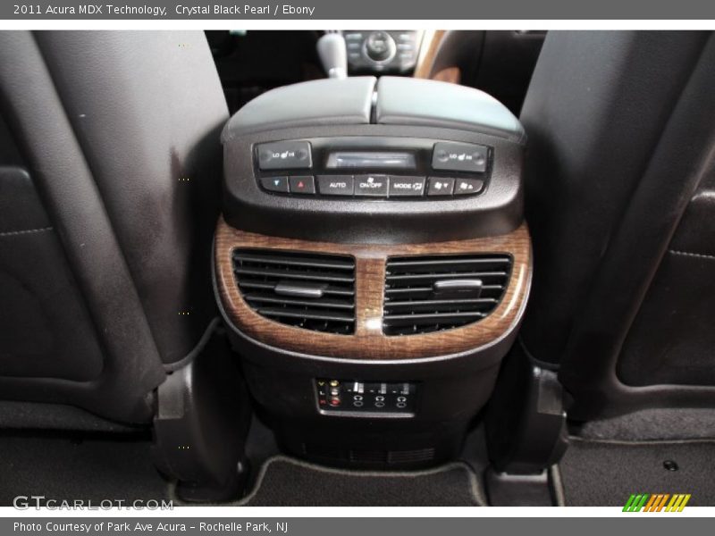 Crystal Black Pearl / Ebony 2011 Acura MDX Technology