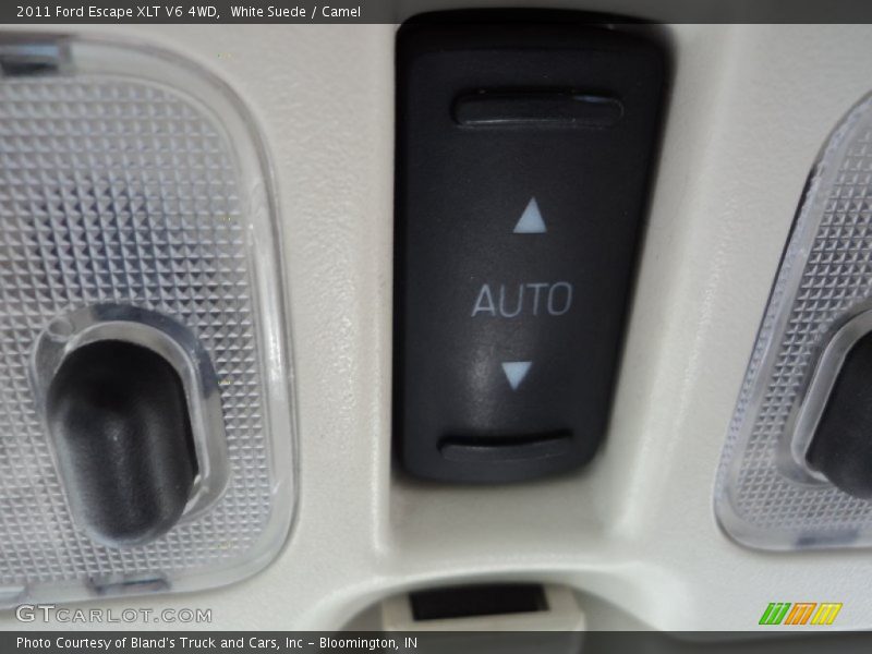 White Suede / Camel 2011 Ford Escape XLT V6 4WD