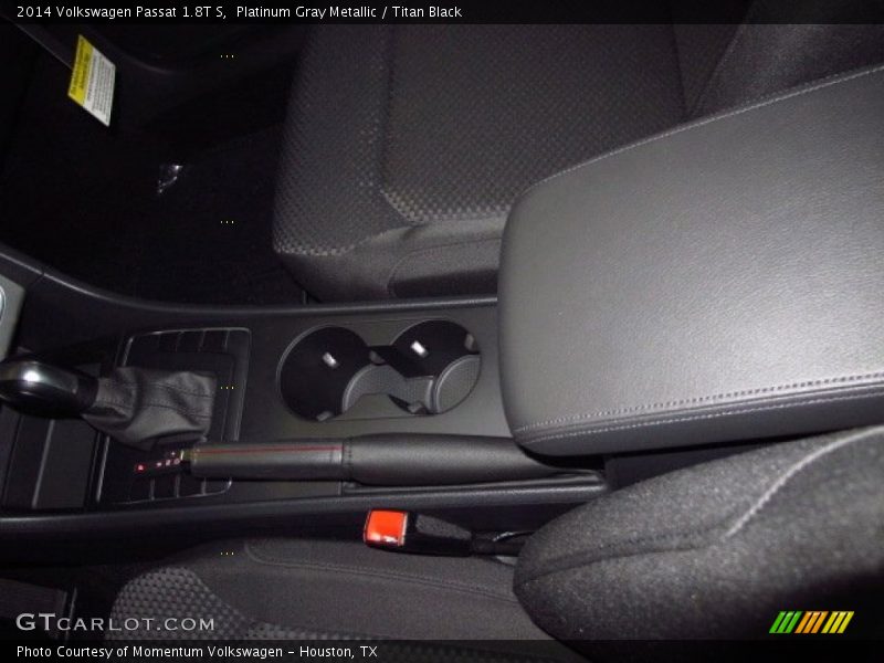 Platinum Gray Metallic / Titan Black 2014 Volkswagen Passat 1.8T S