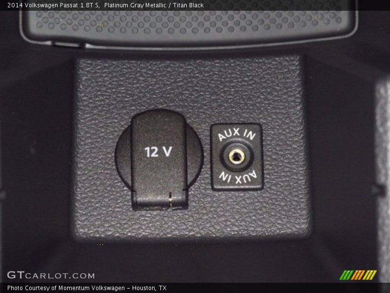 Platinum Gray Metallic / Titan Black 2014 Volkswagen Passat 1.8T S